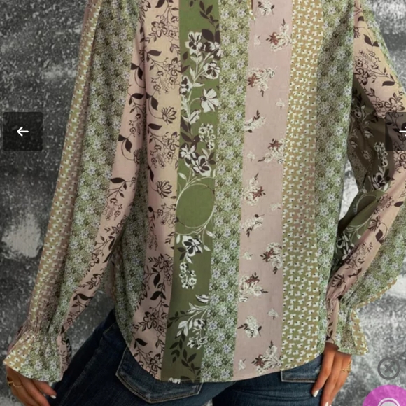 ♥️New boutique floral print ruffle cuff - Picture 4 of 16